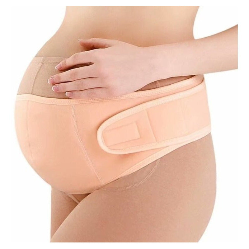 Instrucción de uso: mujer ajustando banda de maternidad beige talla L lateralmente